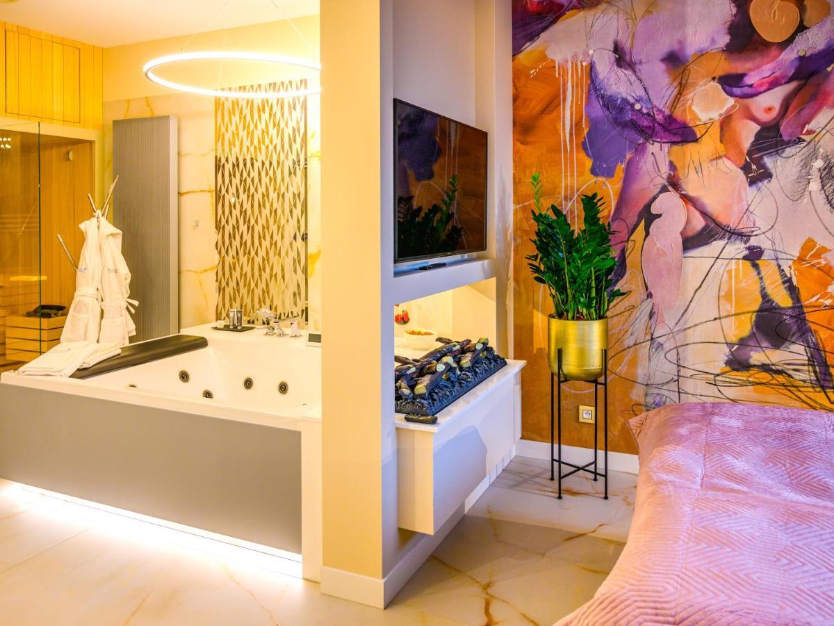 Pietryna Apartments Luxury - Sauna , Jacuzzi , Bezposrednio Przy Ul Piotrkowskiej Łódź Exterior foto